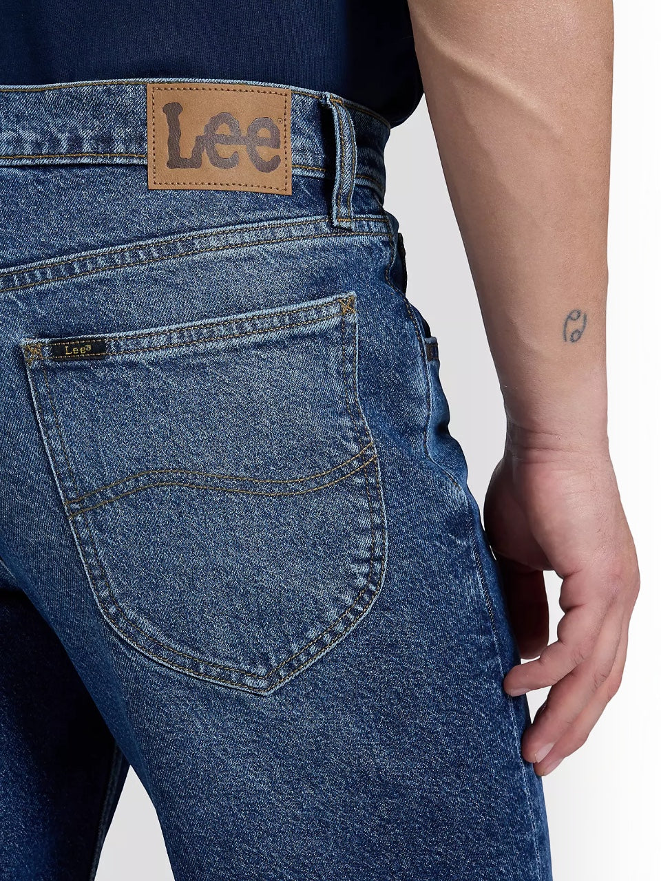Lee Est.1889 West Regular Straight Low Stretch Jeans