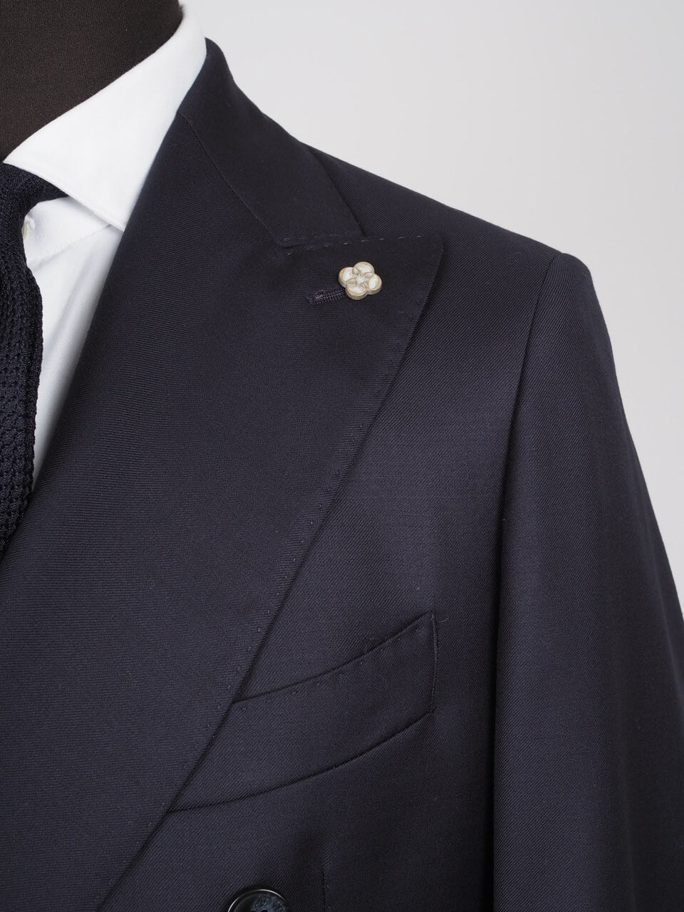 Studio 73 DB Wool Jacket With Peak Lapel Navy