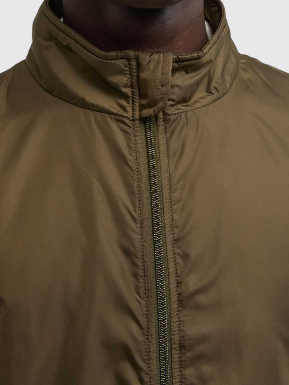 Lightweight Nylon Vest Green