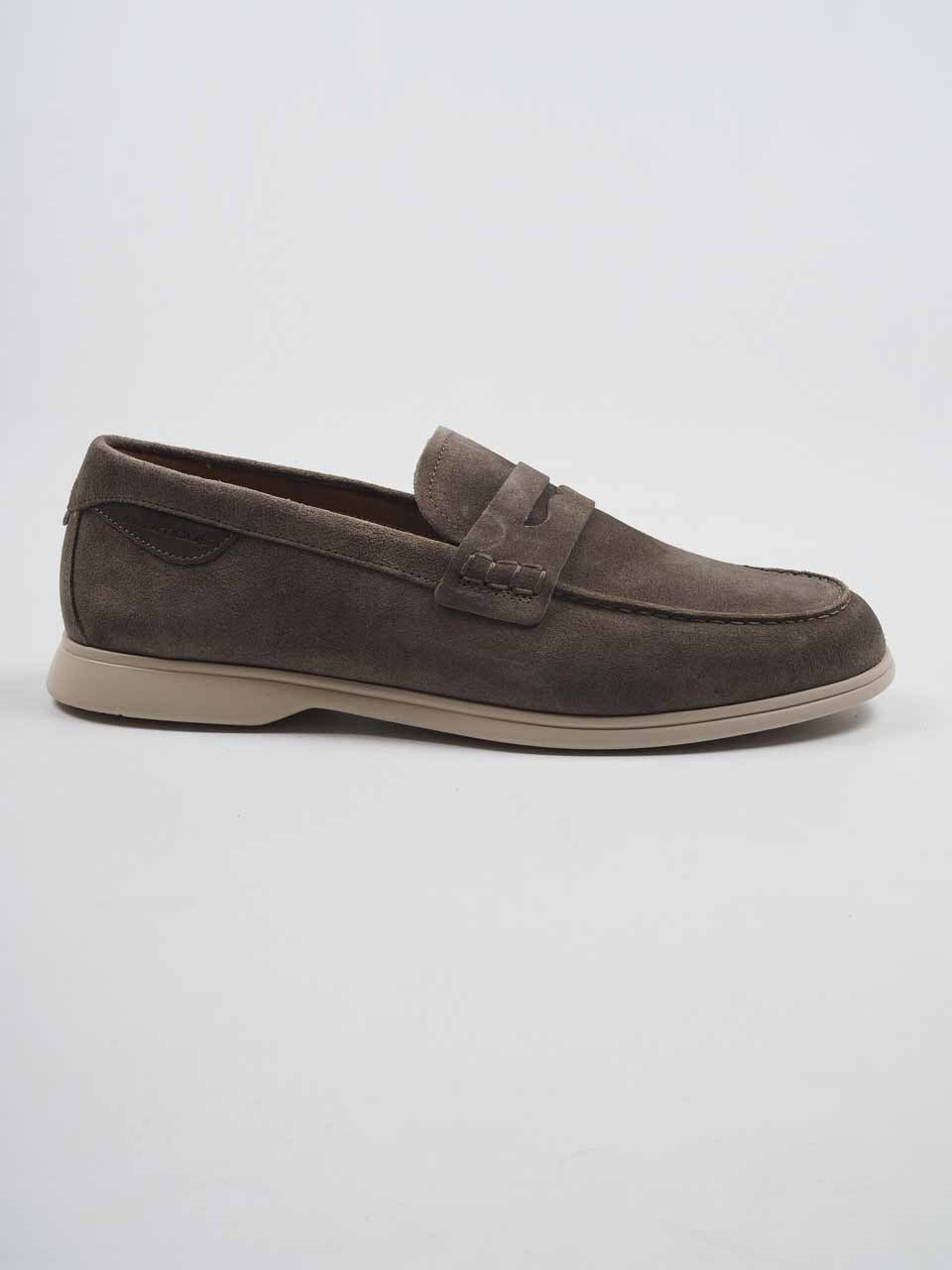 Suede Penny Loafer Kaki