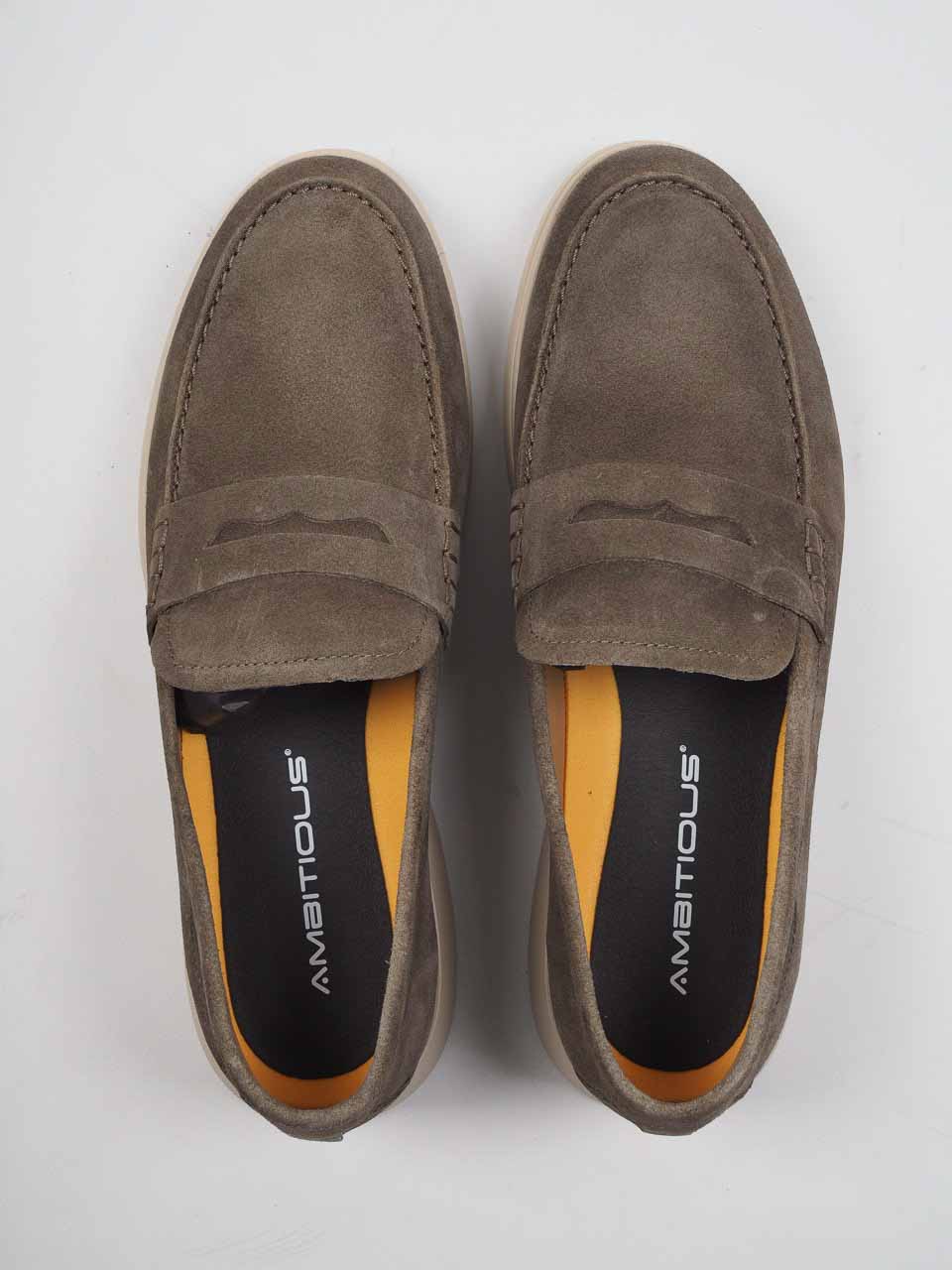 Suede Penny Loafer Kaki