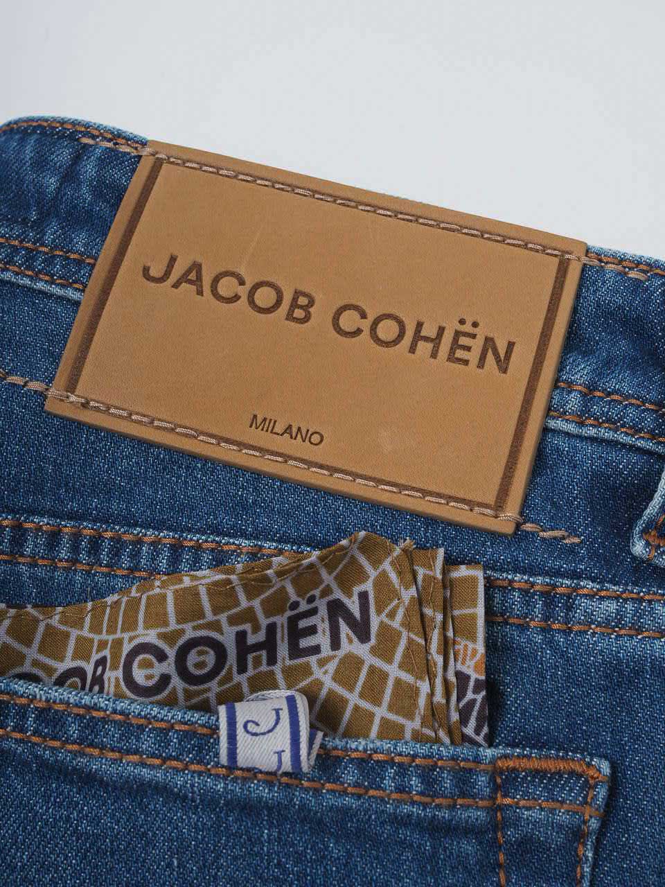 Washed Denim Blue Jeans Bard