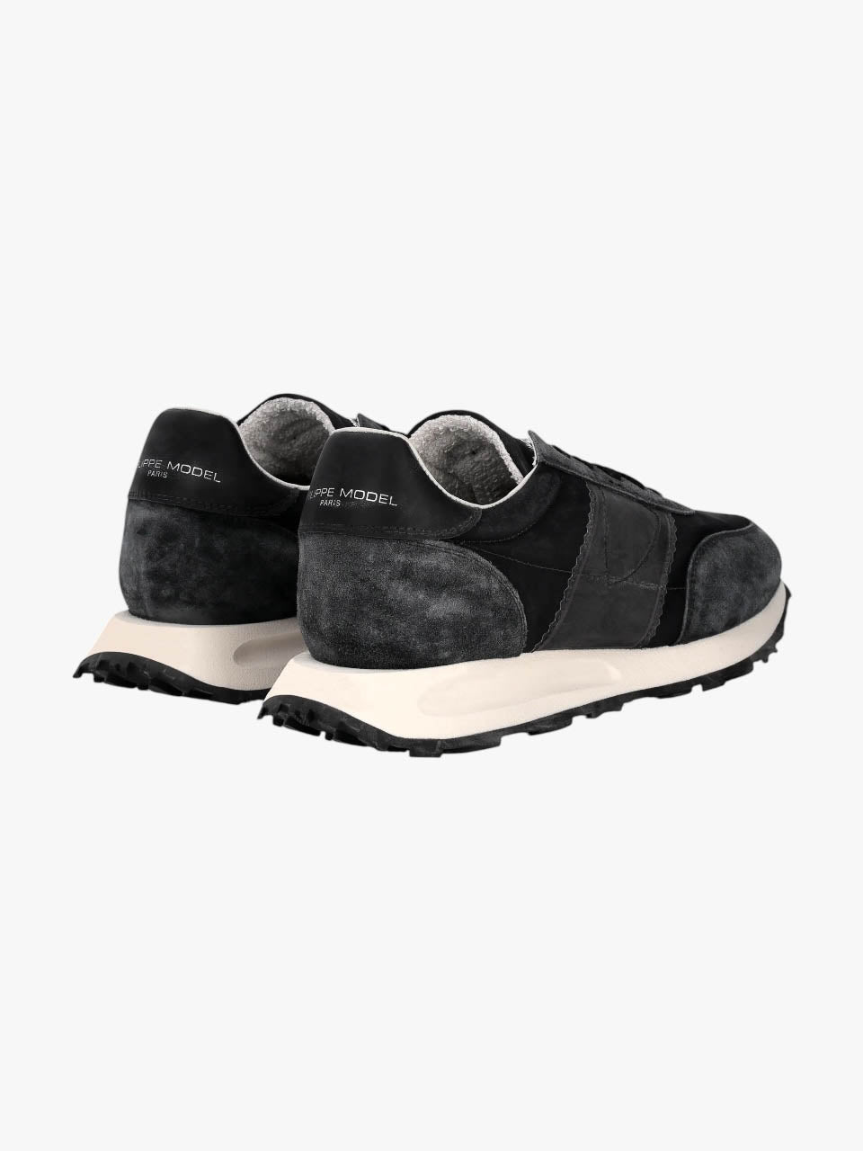 Sneakers Tour Low Vintage Black