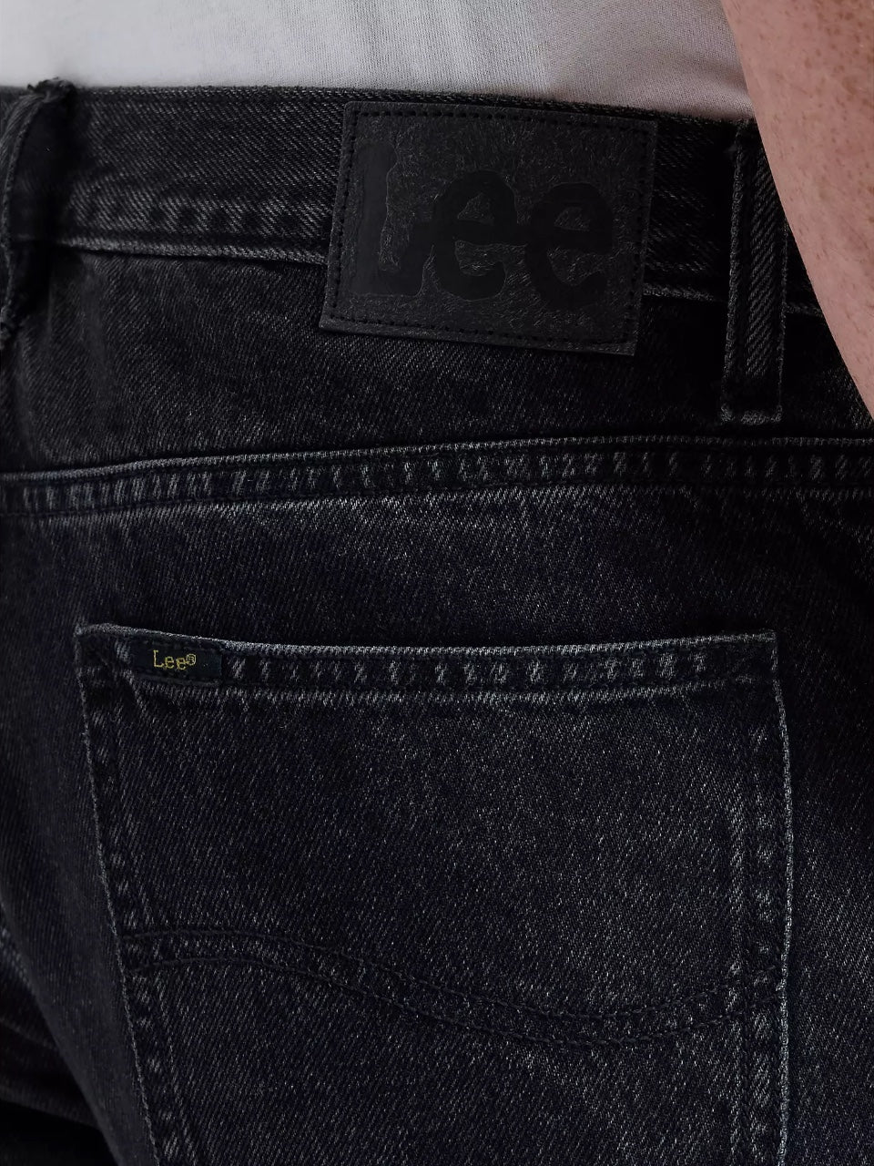 Lee Est.1889 Haden Relaxed Straight Fit Washed Black