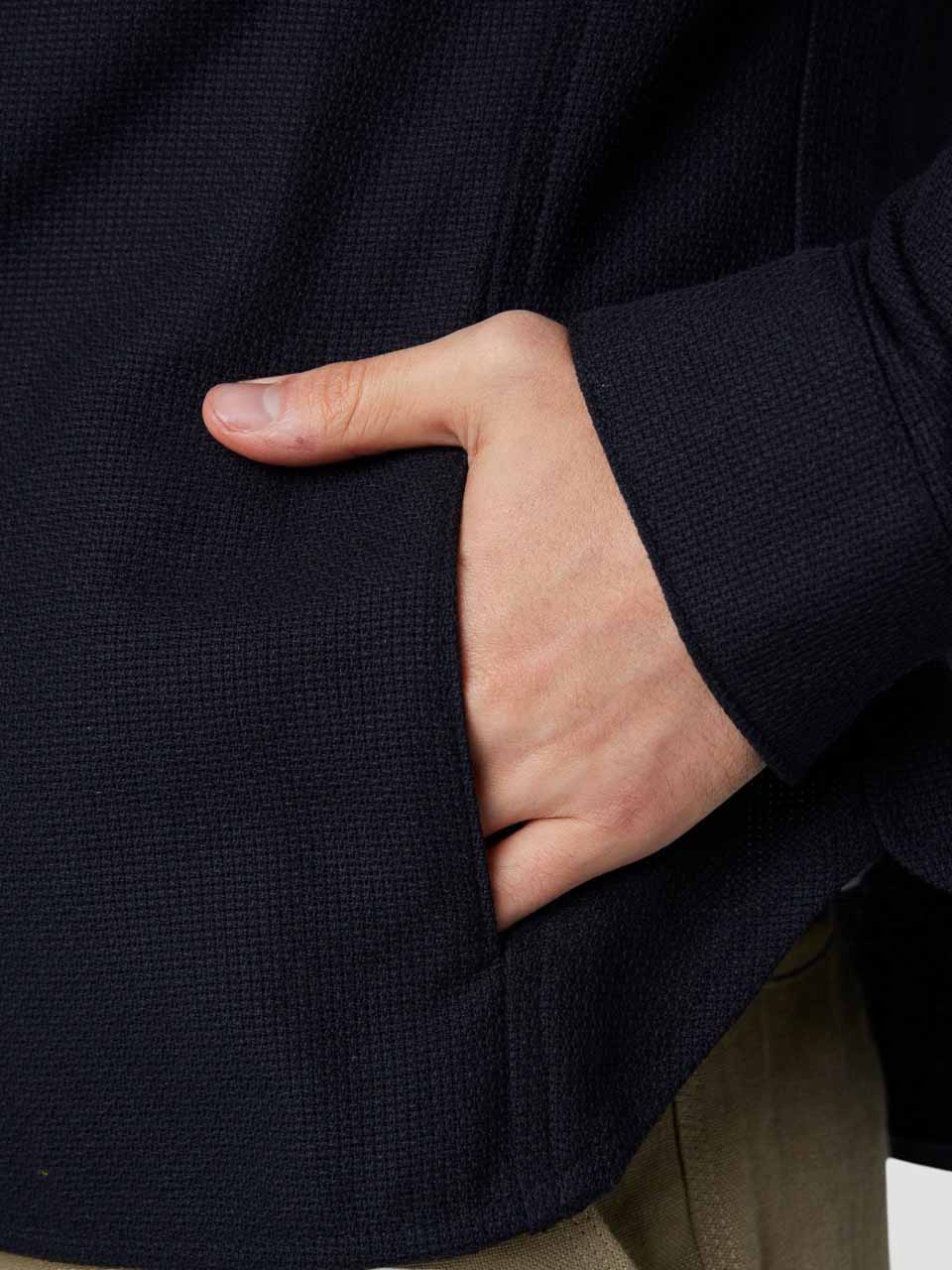 Peregrine Blunt Overshirt Black