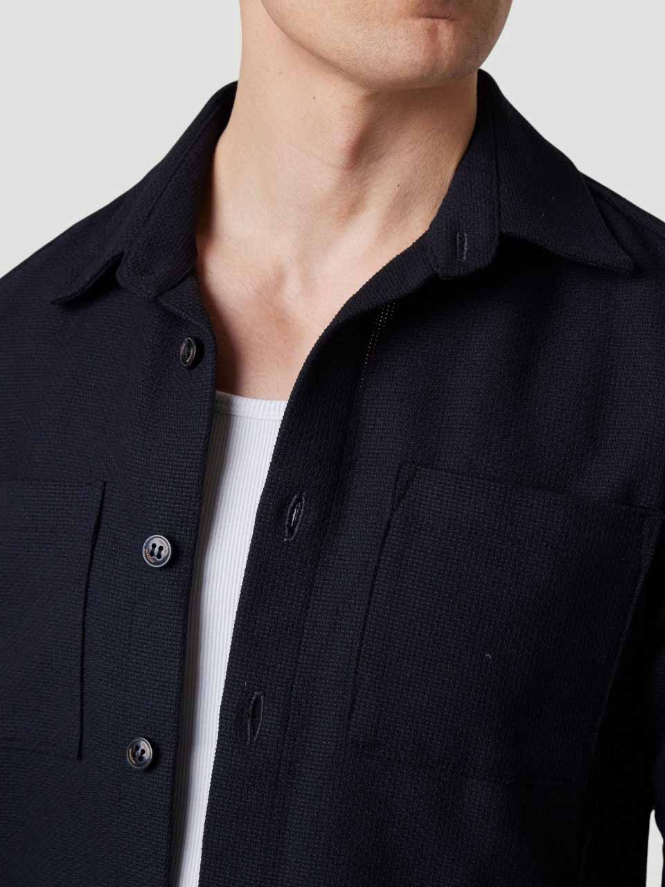 Peregrine Blunt Overshirt Black