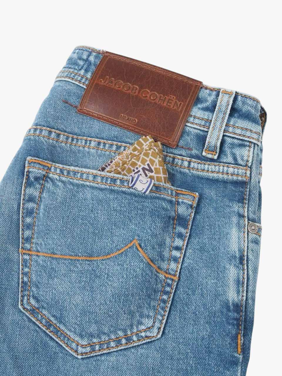 Washed Light Denim Jeans Bard